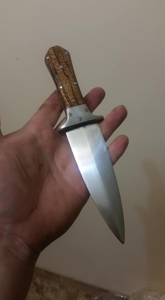 Cowboy knife